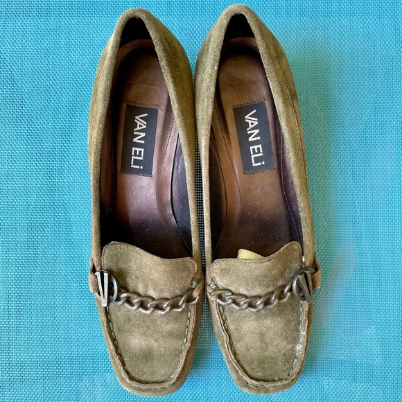 Vaneli Green Cassandra Khaki/Tmoro Suede Women’s Luxury Wedge Heels (Size 7M) - Picture 5 of 16